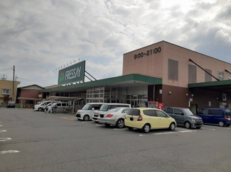 【周辺】 | サンパティーク | フレッセイ沼田店まで750m