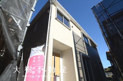 【外観】 | 海老名市杉久保北３丁目　新築戸建て　全2棟　【仲介手数料無料】 | 建物完成しました！！内見可能です♪