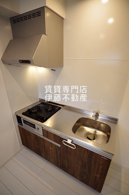 NAGOYA THE NAVYWOODのキッチン