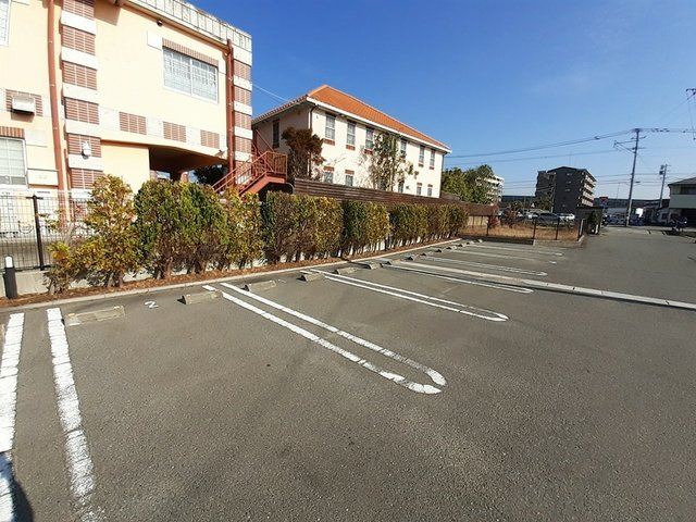 サンライト宗像ⅡＡの駐車場