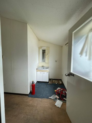 【独立洗面台】 | 赤堀南町倉庫 | 2階　洗面台