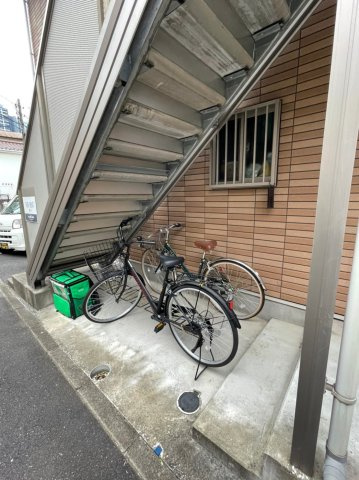 セレ西新宿のその他共用部分|駐輪スペース