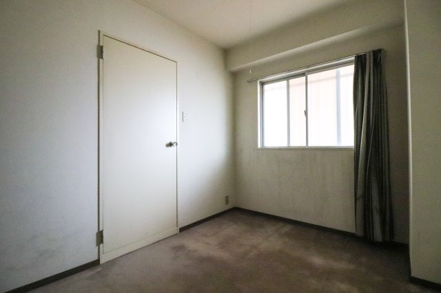 最上ハイツ足利の洋室