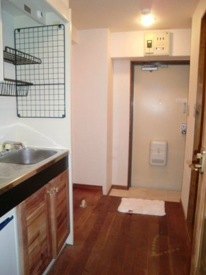 【玄関】 | ユトリロジョイ