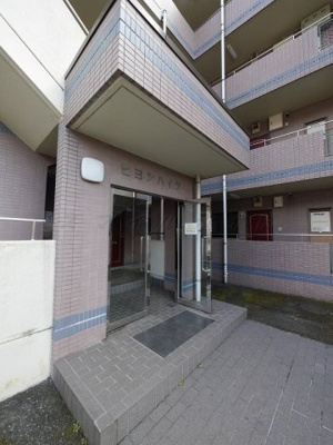 【エントランス】 | ヒヨシハイツ