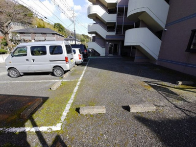 【駐車場】 | ヒヨシハイツ