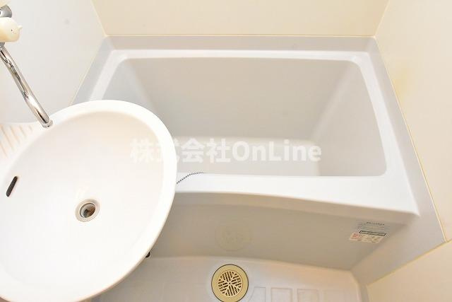 レオパレスポップの浴室