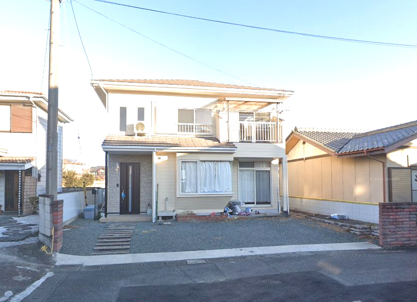 藤岡市中栗須　中古1350の前面道路含む現地写真