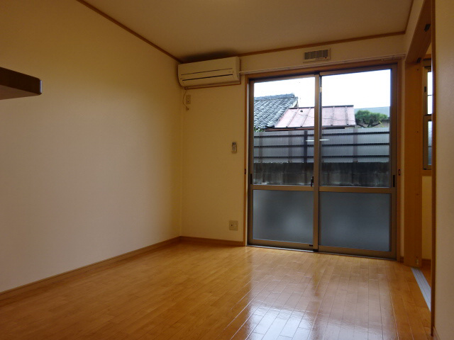 コンフォート双葉Ⅲの居間・リビング