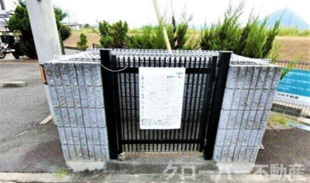 フォブールサンマリンの居間・リビング