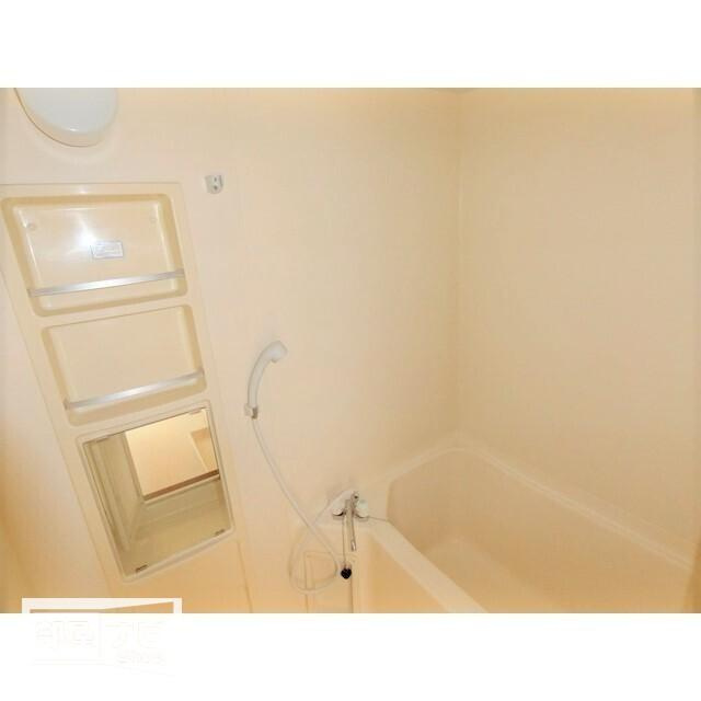 フォブール城南の浴室