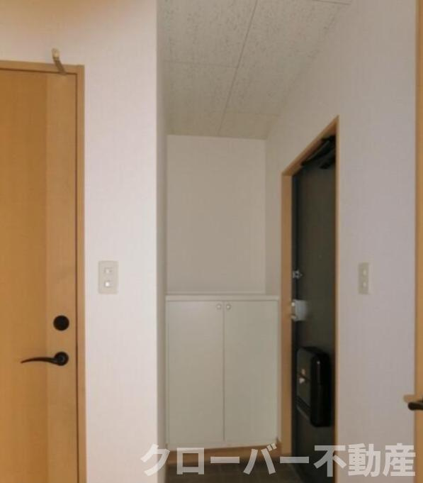 メンバーズタウン讃岐富士Bの玄関