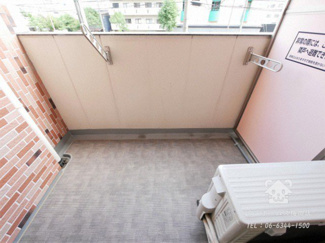 【バルコニー】 | ララプレイス新大阪シエスタ | バルコニー付きです