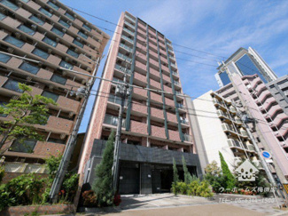 【外観】 | ララプレイス新大阪シエスタ | おしゃれな外観です