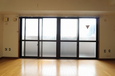 【居間・リビング】 | ピュアライズ京橋