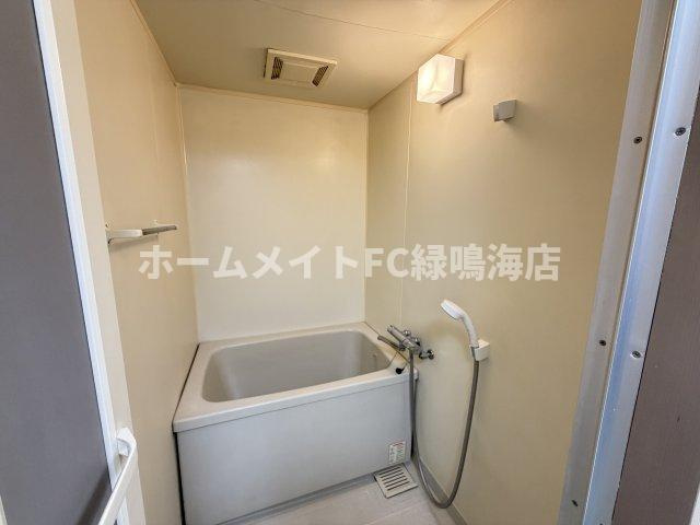 メリーメリーＢの浴室