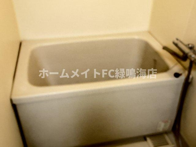 メリーメリーＢの浴室
