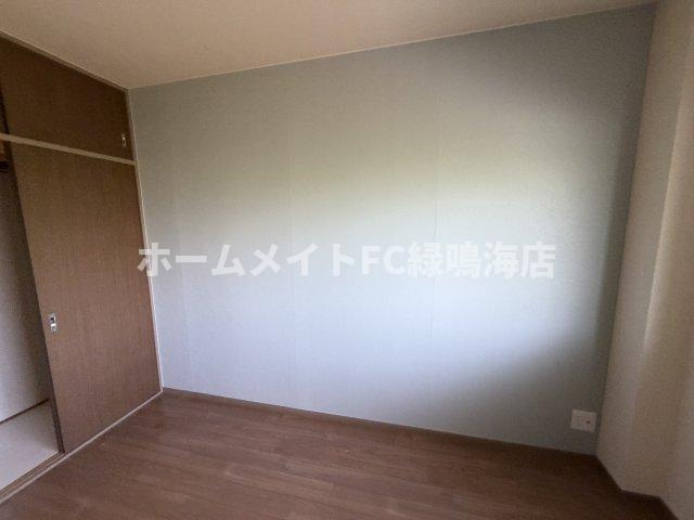 メリーメリーＢの洋室