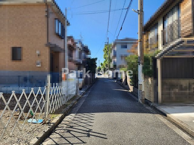高知市相模町 ① 新築戸建ての前面道路含む現地写真