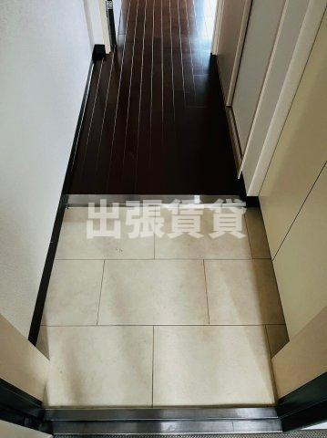 仲介手数料0円！プレシャス代官の玄関