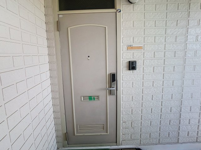 メモリーハイムAの玄関