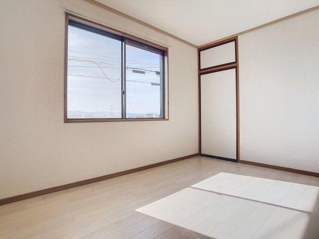 メモリーハイムAの和室