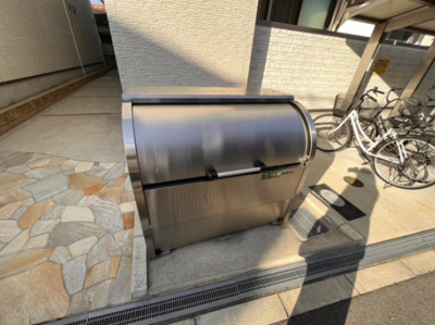 【その他共用部分】 | MAISON DE MUGET EAST | ゴミ置き場です