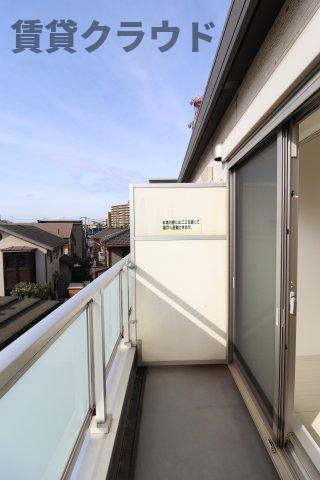 リブリ・ガーデンプレイスのバルコニー|バルコニー付きのしっかり光が取り込める洋室です！