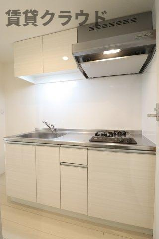 リブリ・ガーデンプレイスのキッチン|嬉しいガスコンロ2口付きのシステムキッチンです！