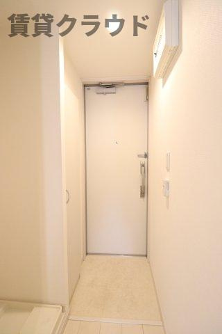 リブリ・ガーデンプレイスの玄関|シューズボックス付きで靴もスッキリ収納！