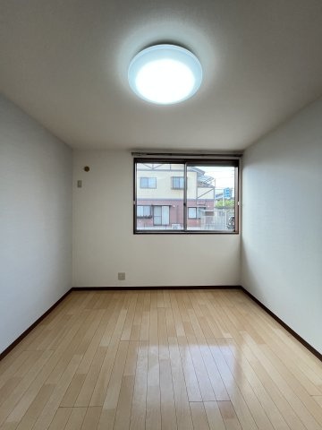 シャーメゾン大山A棟の洋室