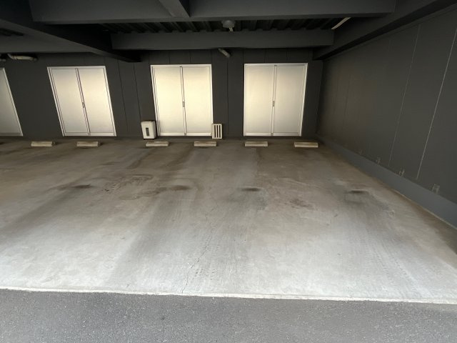 OA FLAT車崎の駐車場