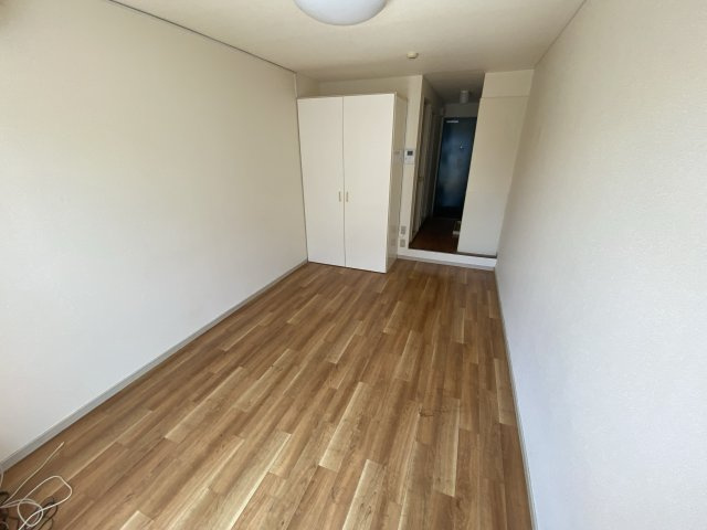 セレッソ壱番館の居間・リビング