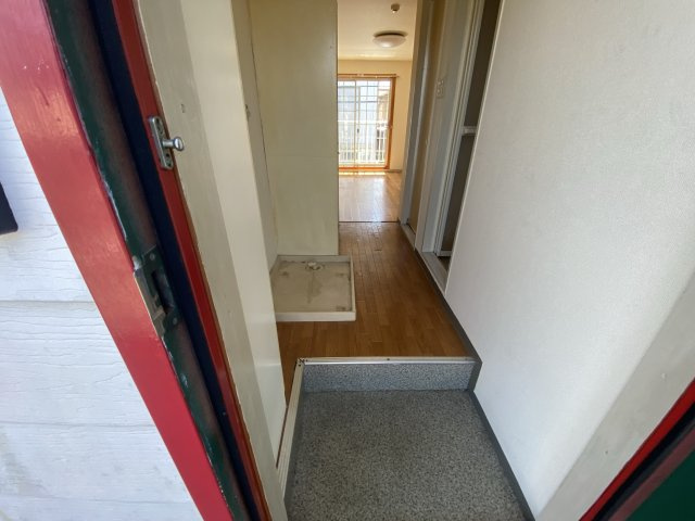 セレッソ壱番館の玄関