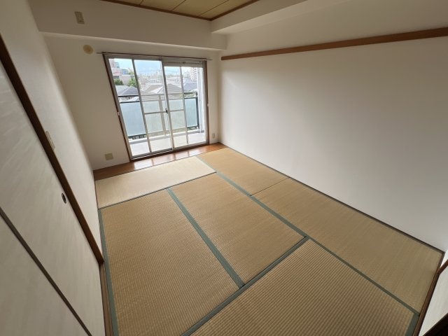 宮西パレス・壱号館の子供部屋