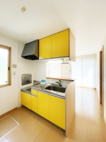 アクシス南島田 C棟の居間・リビング