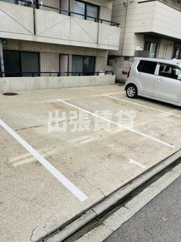 モデルルーム！Nine Leaves 庄内通の駐車場