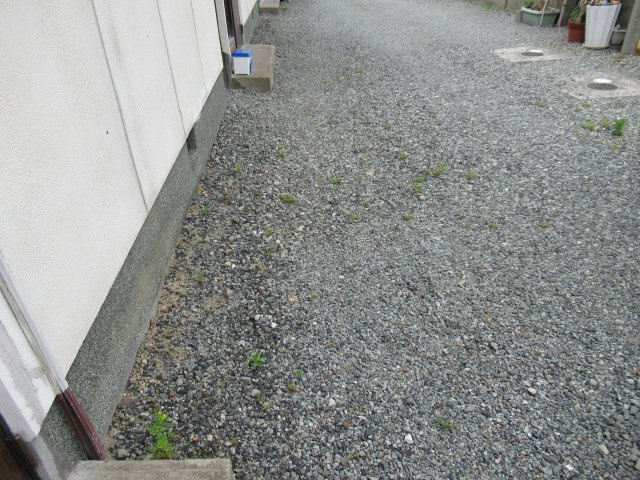 青山北2丁目井上貸家の駐車場