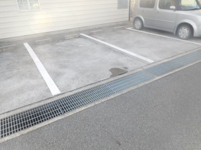 ハミング玉手の駐車場
