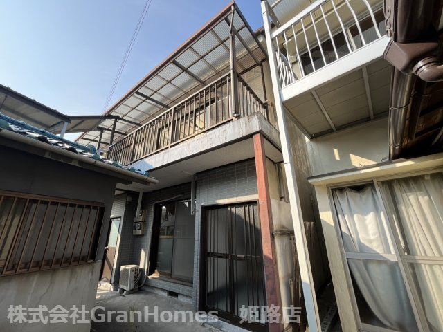 東口アパート
