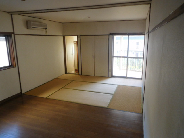 東口ハイツの子供部屋
