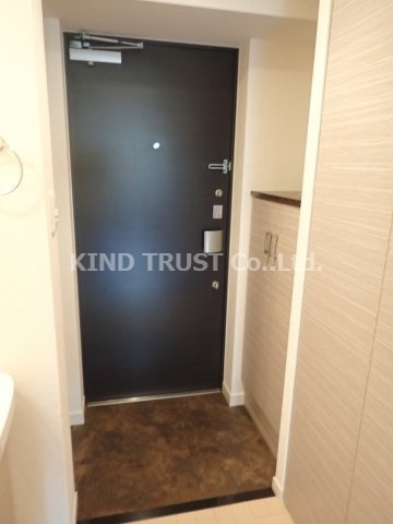 スワンズシティ南森町の玄関|毎日通る玄関はこちらです