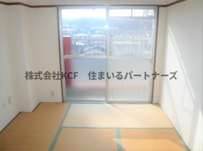エステートモアⅡの寝室|い草の香りが落ち着く素敵な和室です