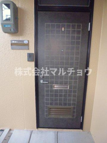 ハイツ藤谷の玄関|ゆったりとした玄関です