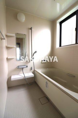 助戸新山町貸家IFの浴室