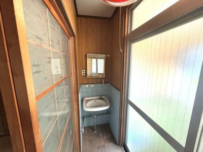 【洗面所】 | 山科区西野山射庭ノ上町　中古戸建