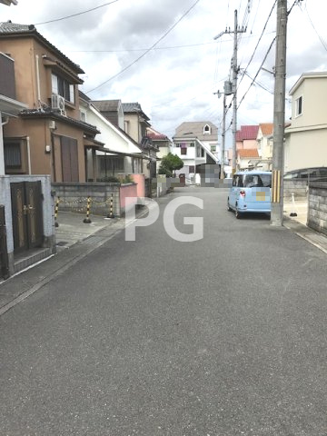 【前面道路含む現地写真】の画像