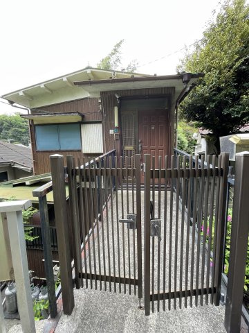 【 売主 】横浜市磯子区磯子4丁目　戸建の外観