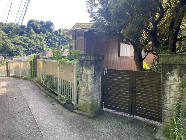 【 売主 】横浜市磯子区磯子4丁目　戸建の外観