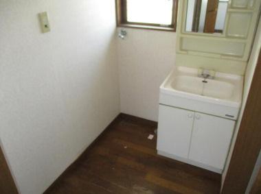 山一ハイツの洗面所